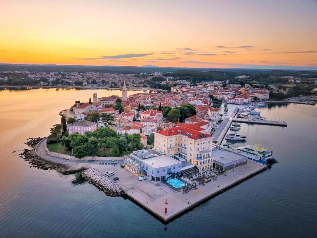 Apartment Parentium Пореч Екстер'єр фото
